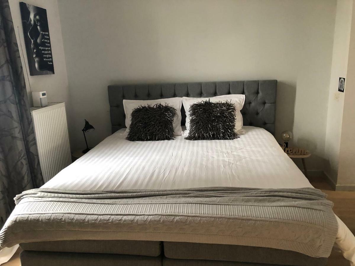 Home Bruges Cosy Comfort Modern Couple Privacy Walking Distance City Center Kitchen Terrace Garden 外观 照片